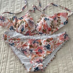 Shade & Shore Floral Underwire Bikini Set in White and Coral Pink